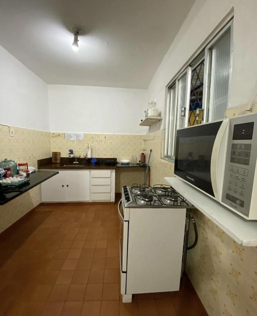 Hostel Da Vila 013 Сантос Екстериор снимка