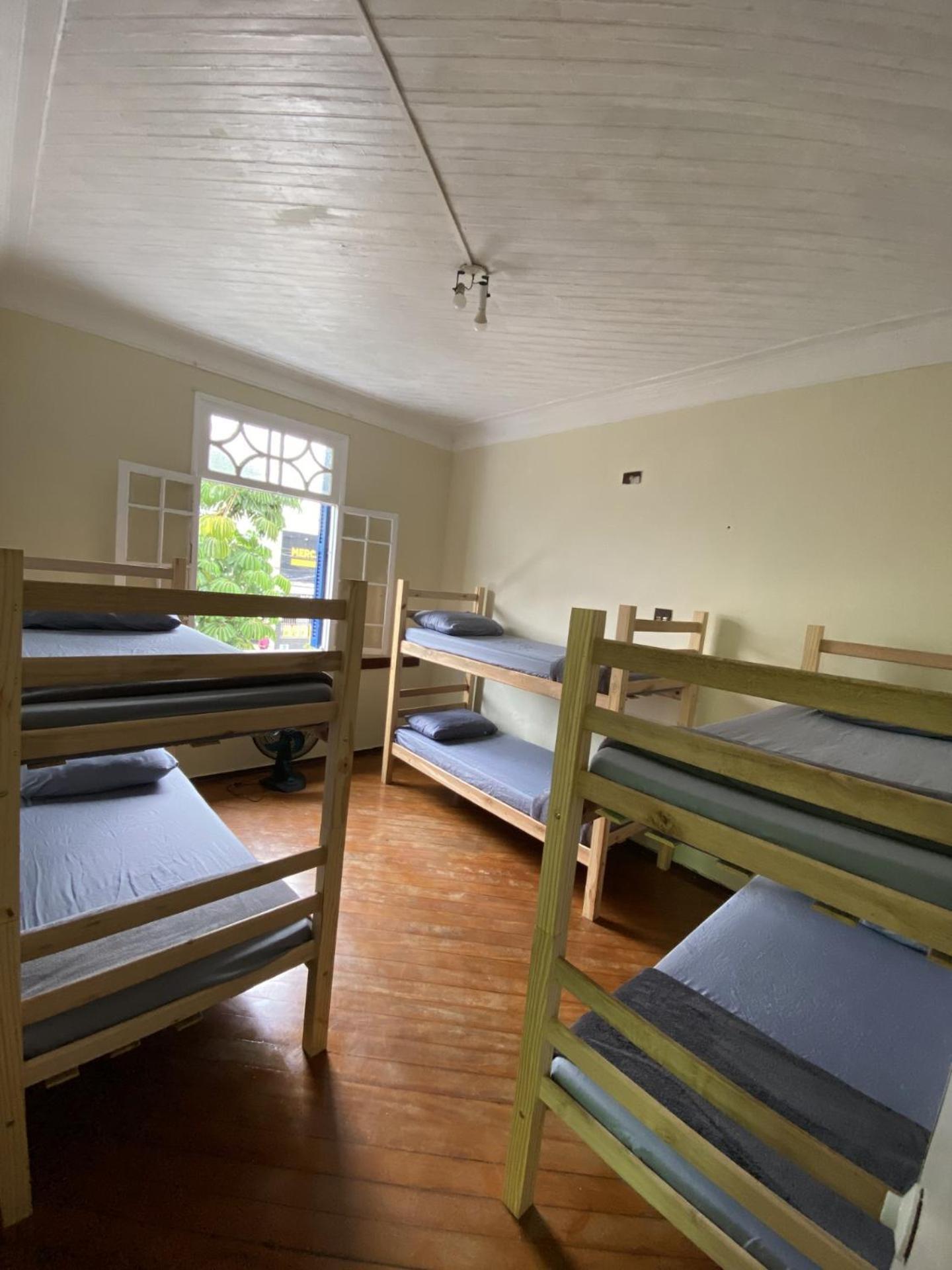 Hostel Da Vila 013 Сантос Екстериор снимка