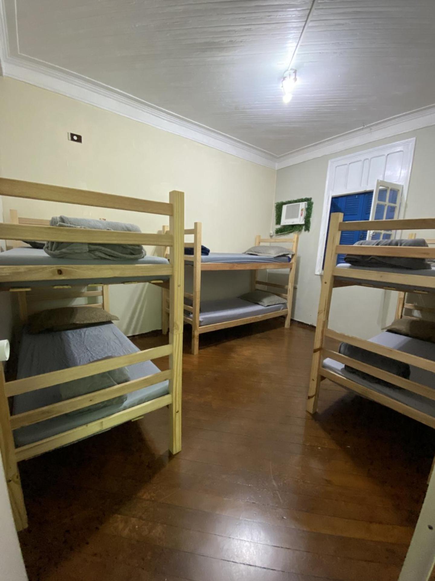 Hostel Da Vila 013 Сантос Екстериор снимка